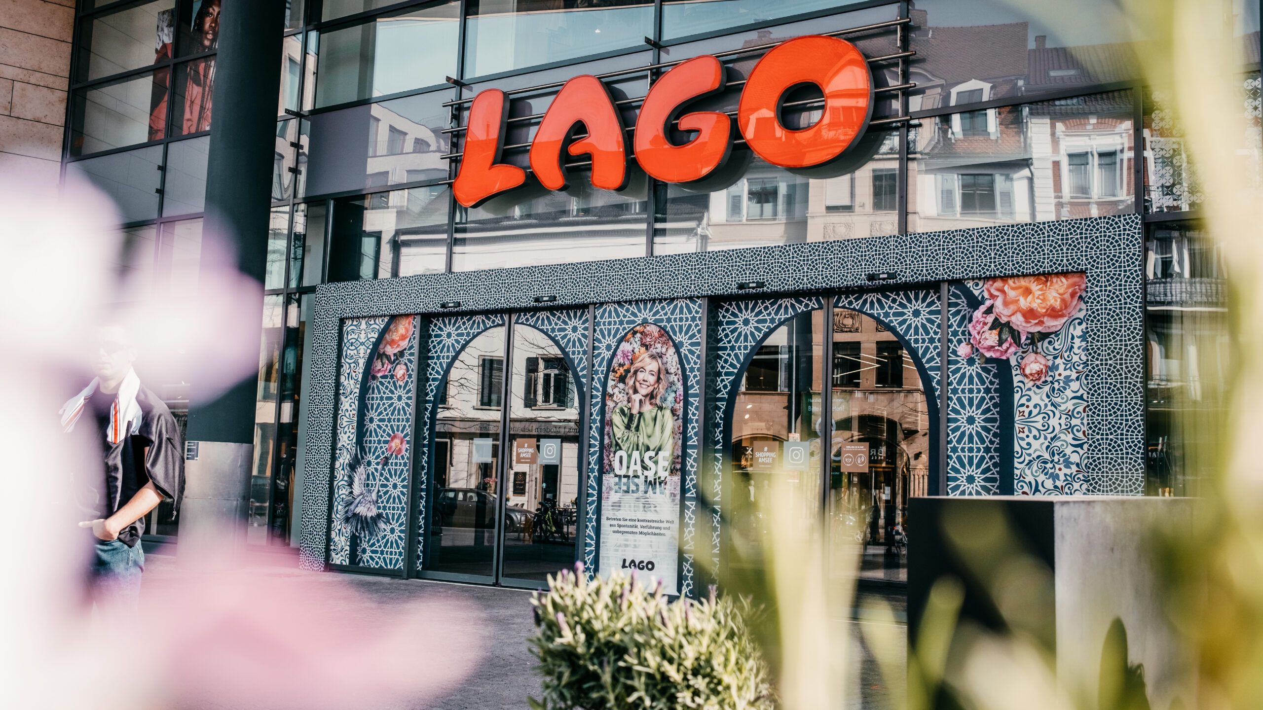 Lago Shoppingcenter Eingang.